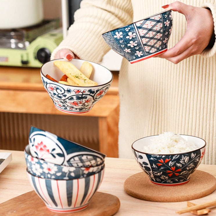 Japanese Floral Rice Bowl 4/6 Piece Set