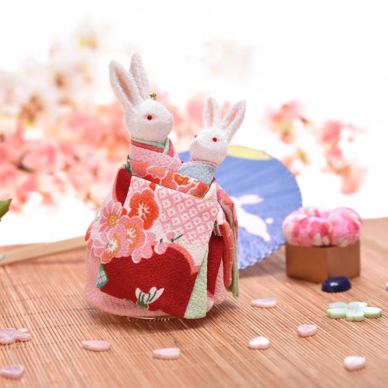 Oyako Kimono Rabbit Music Doll