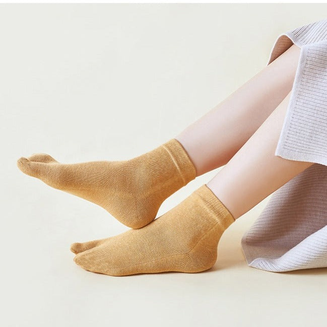 Women Flip Flop Socks