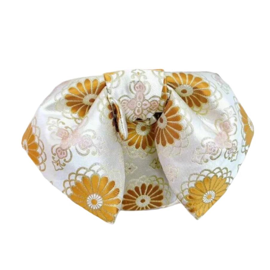 Women Daisy White Yukata and Obi Belt Set