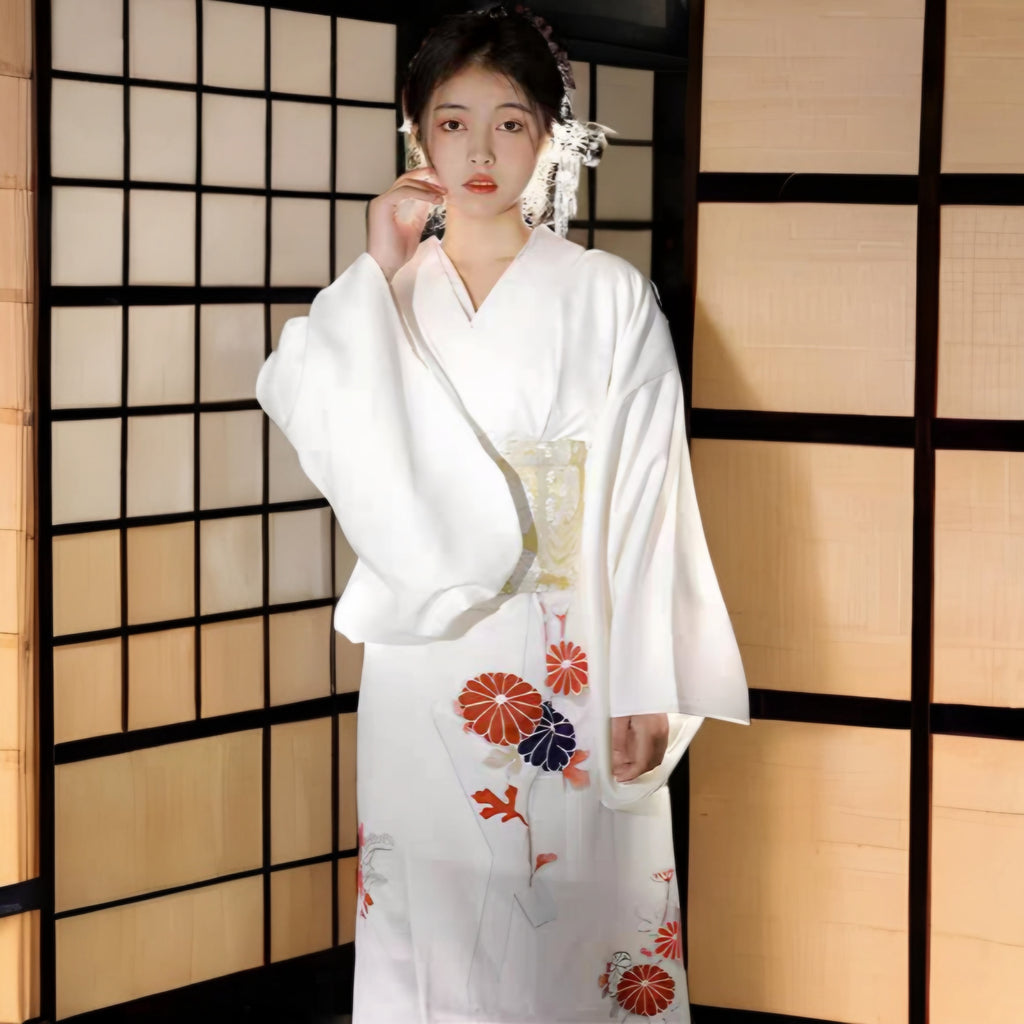 Women Daisy White Yukata and Obi Belt Set