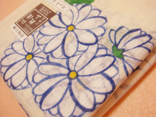 White Daisy Handkerchief
