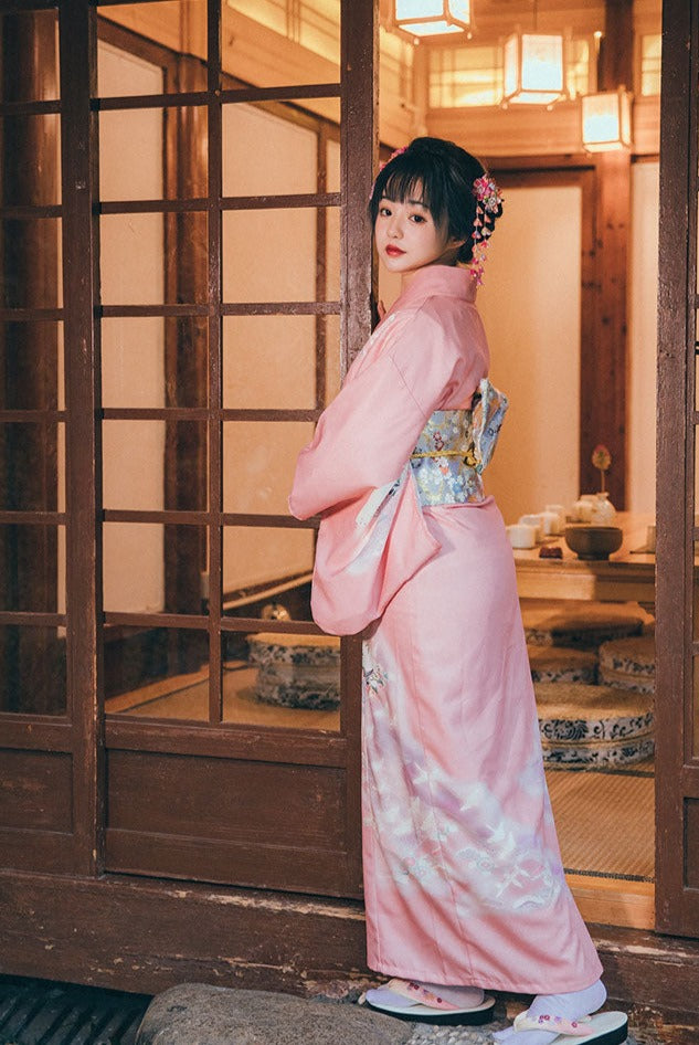 pink kimono dress Long blush wedding robe Lace Bridal robe Bridal maxi dressing gown Bridal satin Lace robe Daughter Bridal shower gift from mom Asian size is smaller than European size and US size Women Pink Yukata with Crane